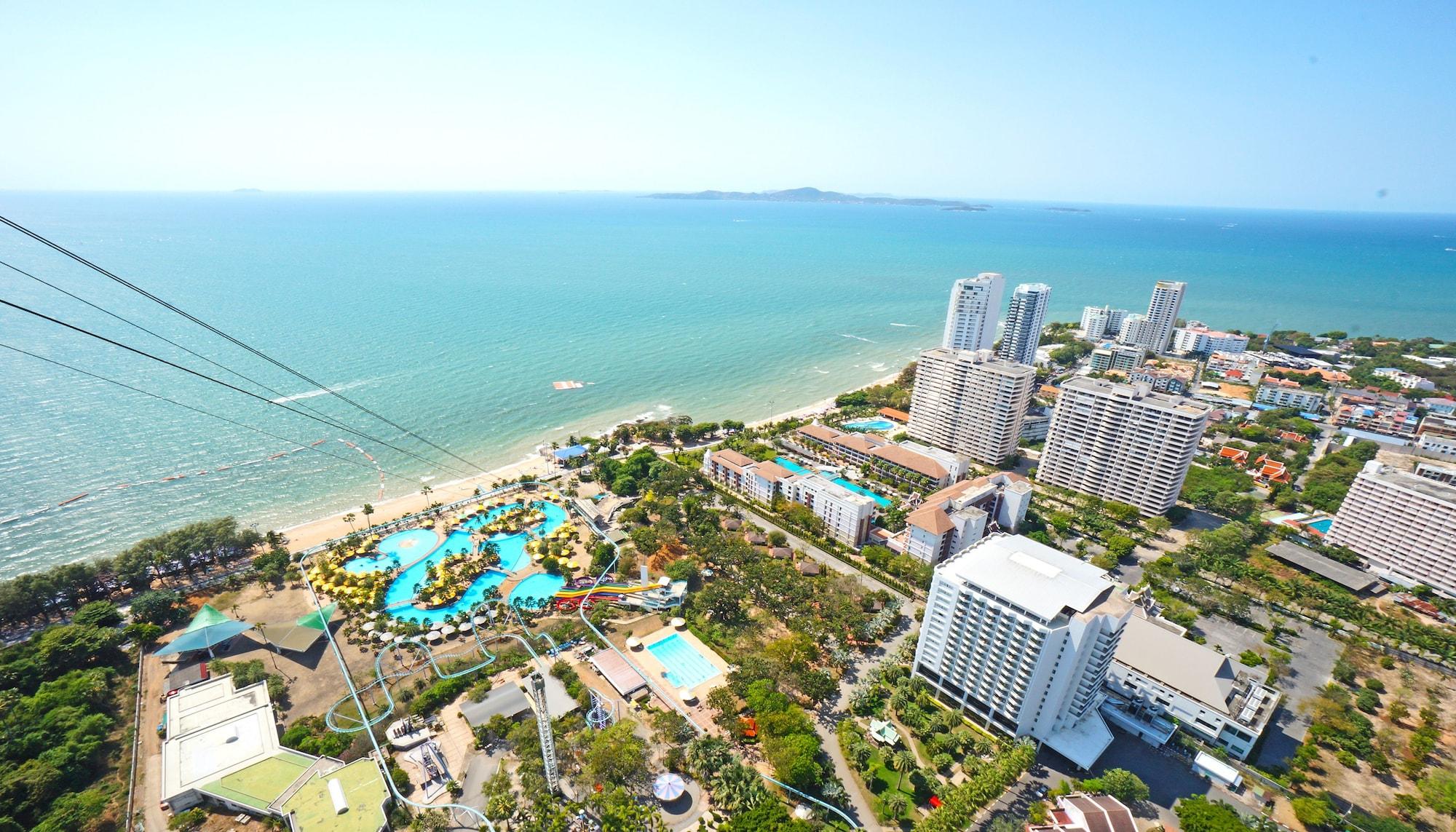 Pattaya Park Beach Resort Exterior photo