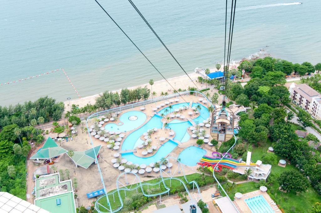 Pattaya Park Beach Resort Exterior photo